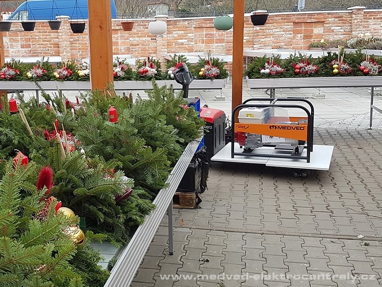 Tř&iacute;f&aacute;zov&aacute; elektrocentr&aacute;la