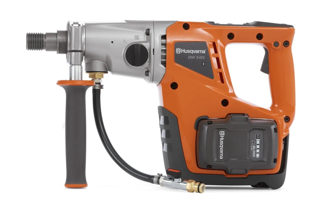 Akumulátorová jádrová vrtačka HUSQVARNA DM 540i Akumulátorová jádrová vrtačka HUSQVARNA DM 540i