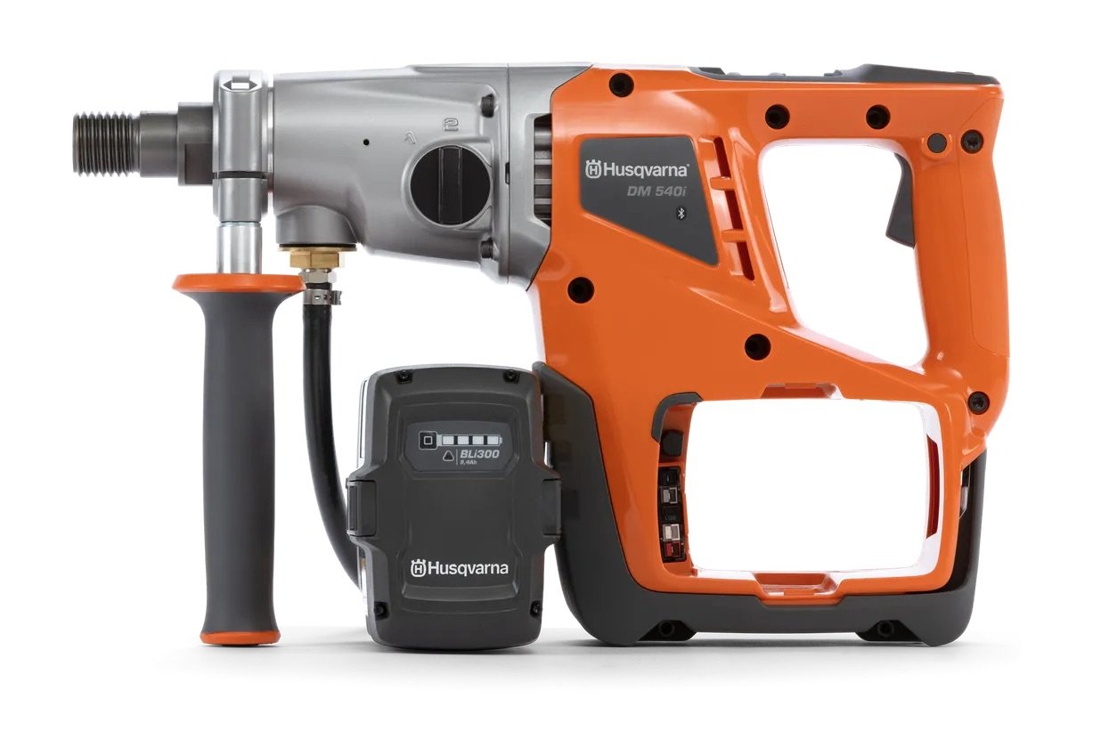 Akumulátorová jádrová vrtačka HUSQVARNA DM 540i Akumulátorová jádrová vrtačka HUSQVARNA DM 540i