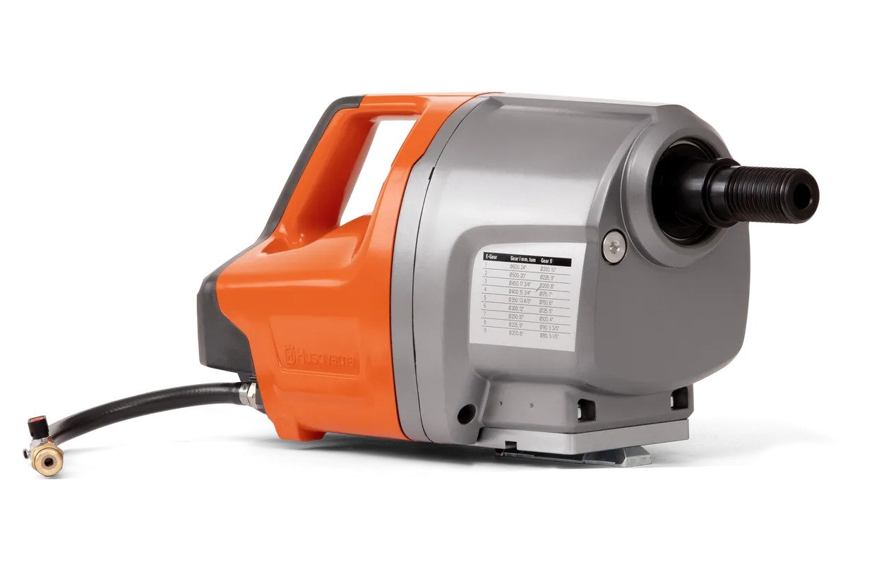 Motor pro jádrové vrtání HUSQVARNA DM 700 Motor pro jádrové vrtání HUSQVARNA DM 700