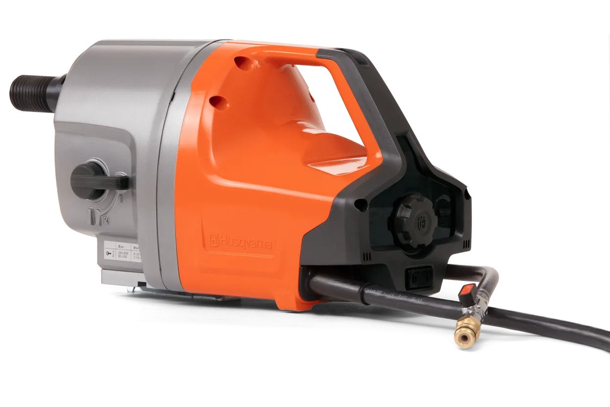 Motor pro jádrové vrtání HUSQVARNA DM 700 Motor pro jádrové vrtání HUSQVARNA DM 700